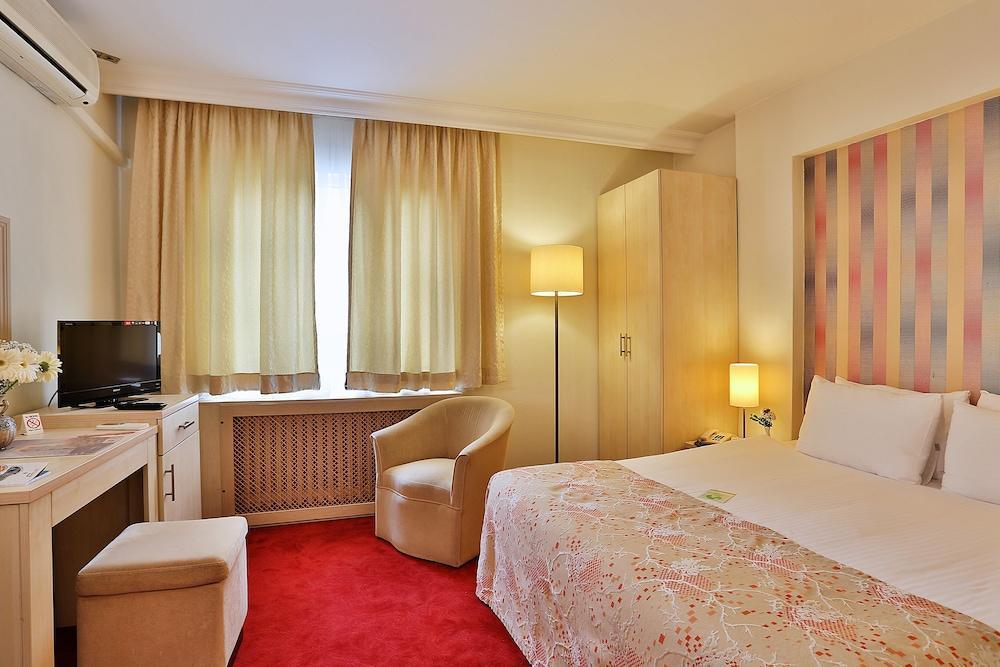 Barin Hotel Istanbul Exterior photo