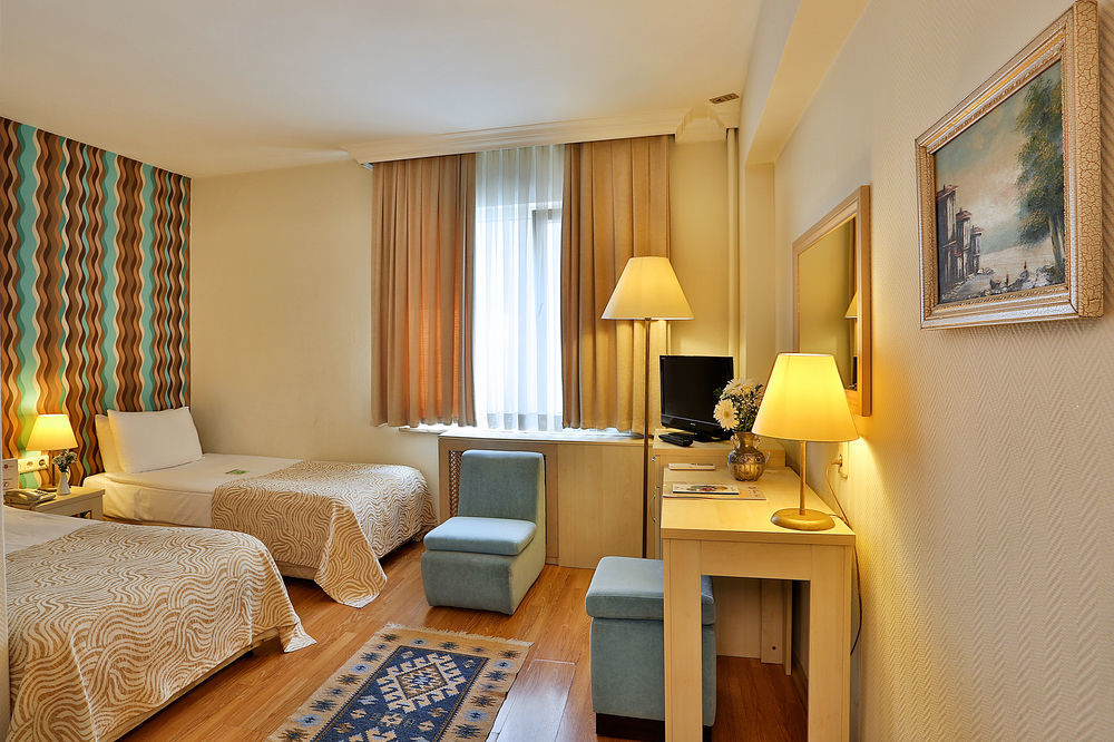 Barin Hotel Istanbul Exterior photo